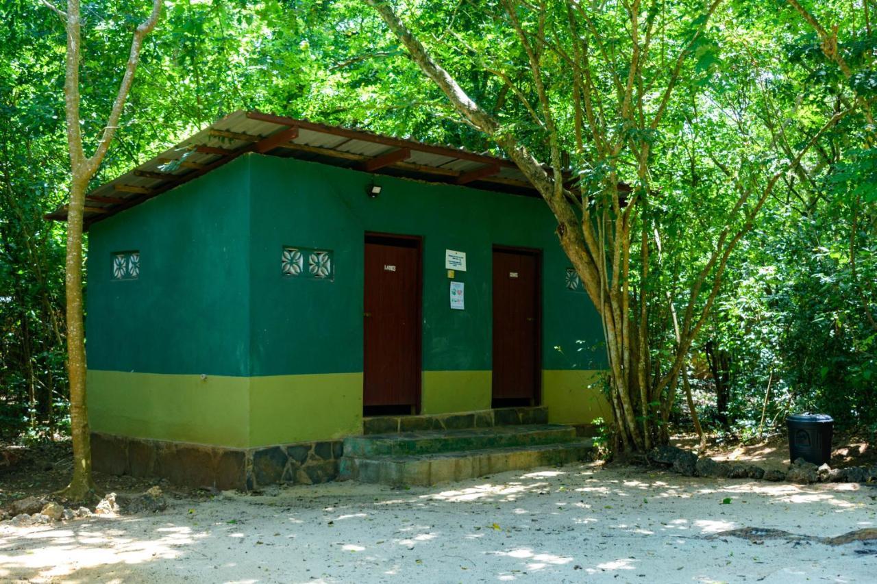 Firefly Eco Retreat Villa Shimoni Exterior photo